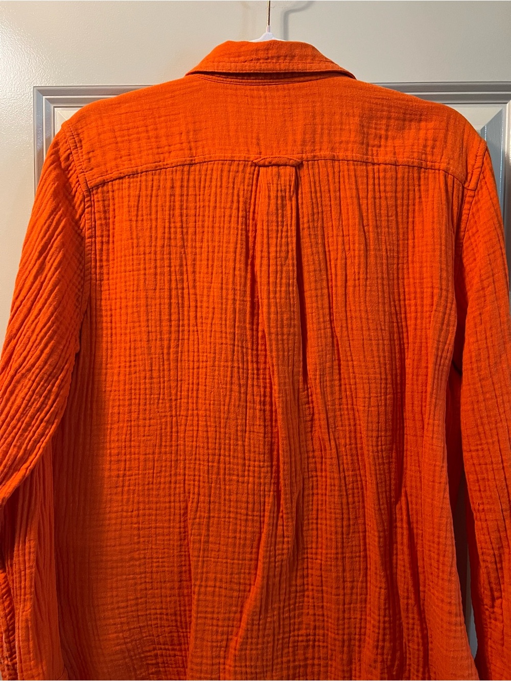 J.Crew Classic Bright Orange Double-Gauze Button-Up / Size 6 - Picture 9 of 14